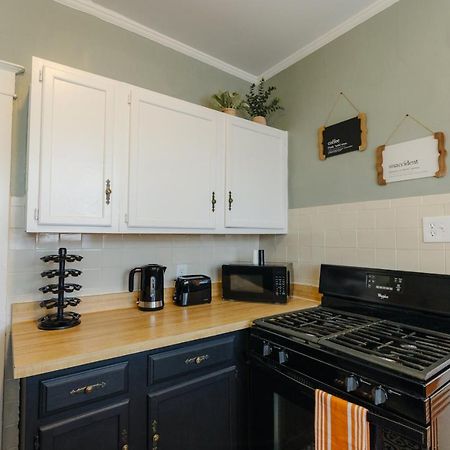 הוילה Historic Revival 2Br Midtown Memphis Free Parking Fast Wifi Free Parking Yes Pets מראה חיצוני תמונה